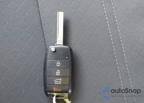 2019 Kia Sorento 2.4L Lx z USA, uszkodzony, nr VIN 5XYPGDA30KG451663